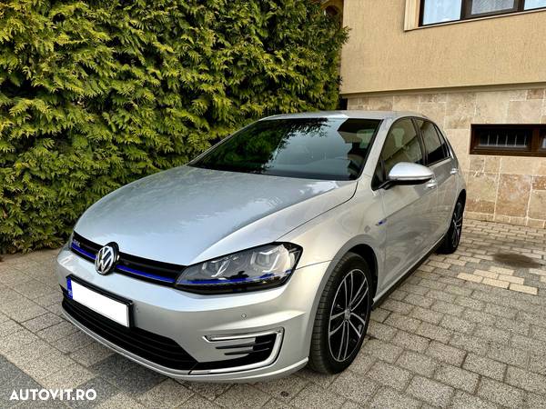 Volkswagen Golf GTE - 1