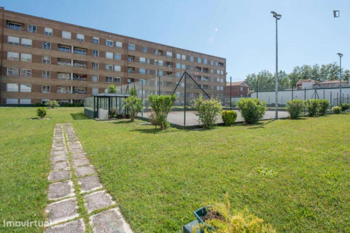 Apartamento com 1 quartos - localizado em Matosinhos Porto - Grande imagem: 4/10