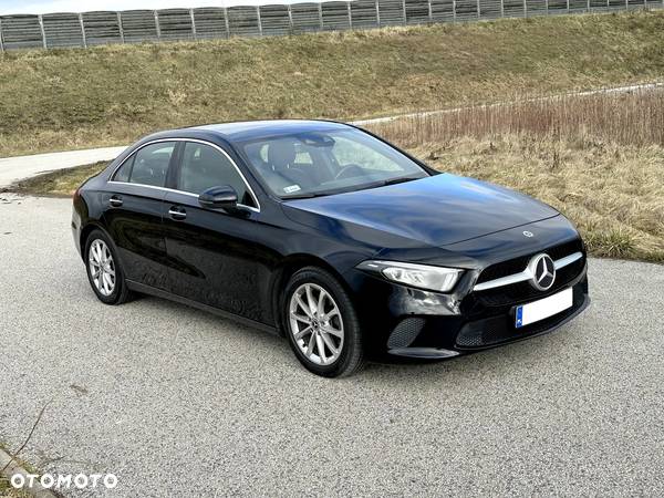 Mercedes-Benz Klasa A 250 4-Matic AMG Line 7G-DCT - 3