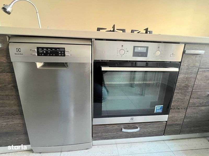 Inchiriez apartament 3 camere, Bul Alexandru Obregia - cinema Cultural - Imagine principală: 5/8