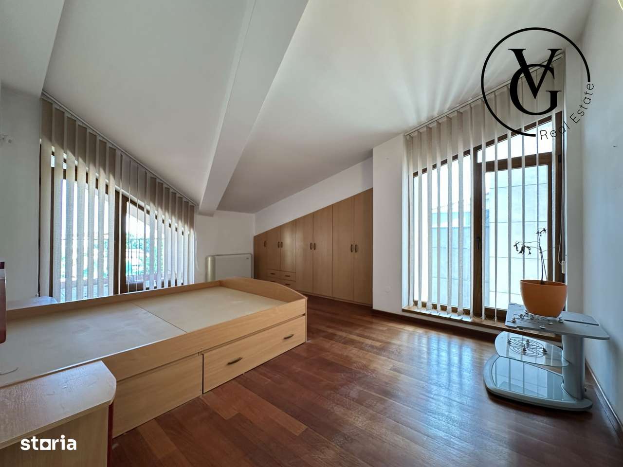 Vila moderna D+P+E | zona ultracentrala Tulcea-18