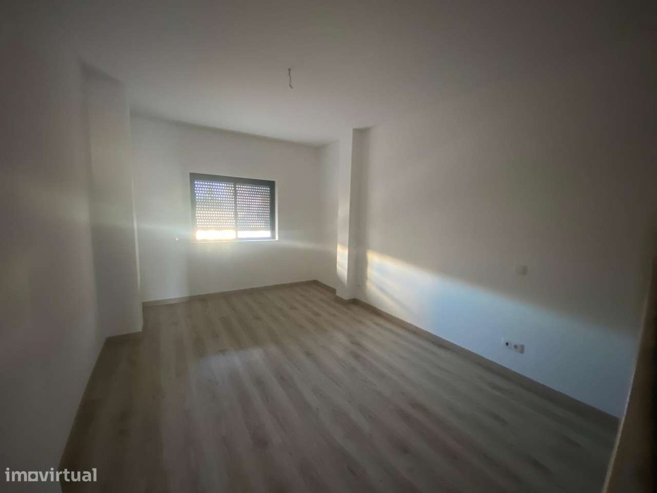 Apartamento T3 com Estacionamento e Arrecadação – Centro de Loulé - Grande imagem: 5/14