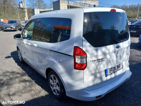 Ford Tourneo Courier 1.5 TDCi Trend - 4