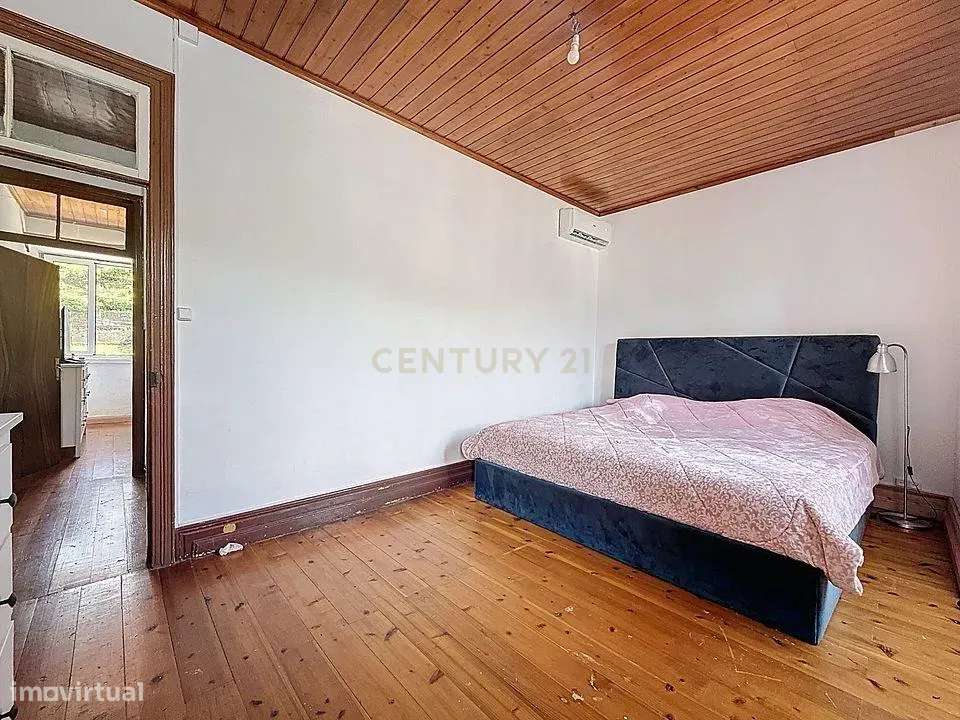 Moradia Única na Vila da Povoação – Um Verdadeiro Miradouro!-14