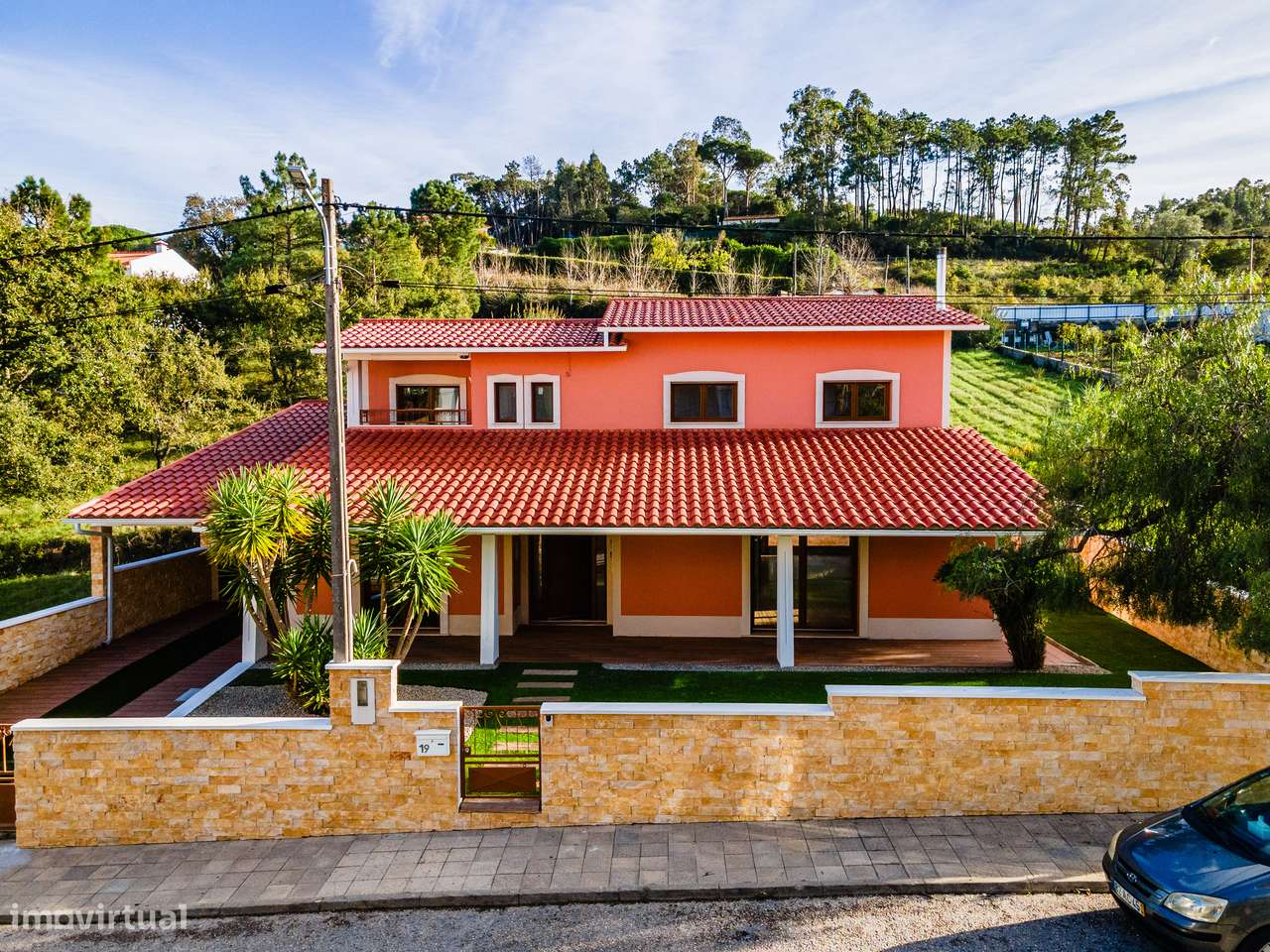 Moradia T4 renovada | Piscina Aquecida - Parceiros-11