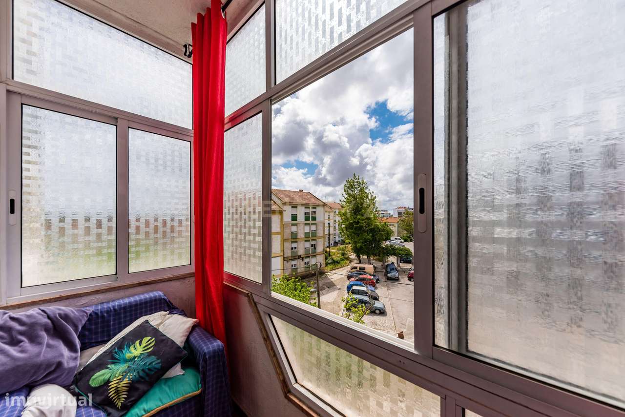Apartamento T3 à Venda em Almada, Laranjeiro-15