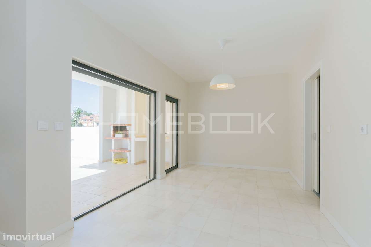 MORADIA T4+1 VÁRZEA DE SINTRA, 3 PISOS, GARAGEM e PISCINA-18
