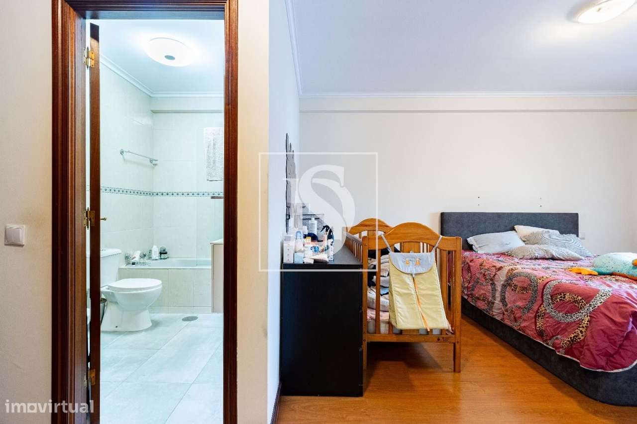 Apartamento T3 em Vila Nova de Gaia – Luminoso e Mobilado Oportunidade-6
