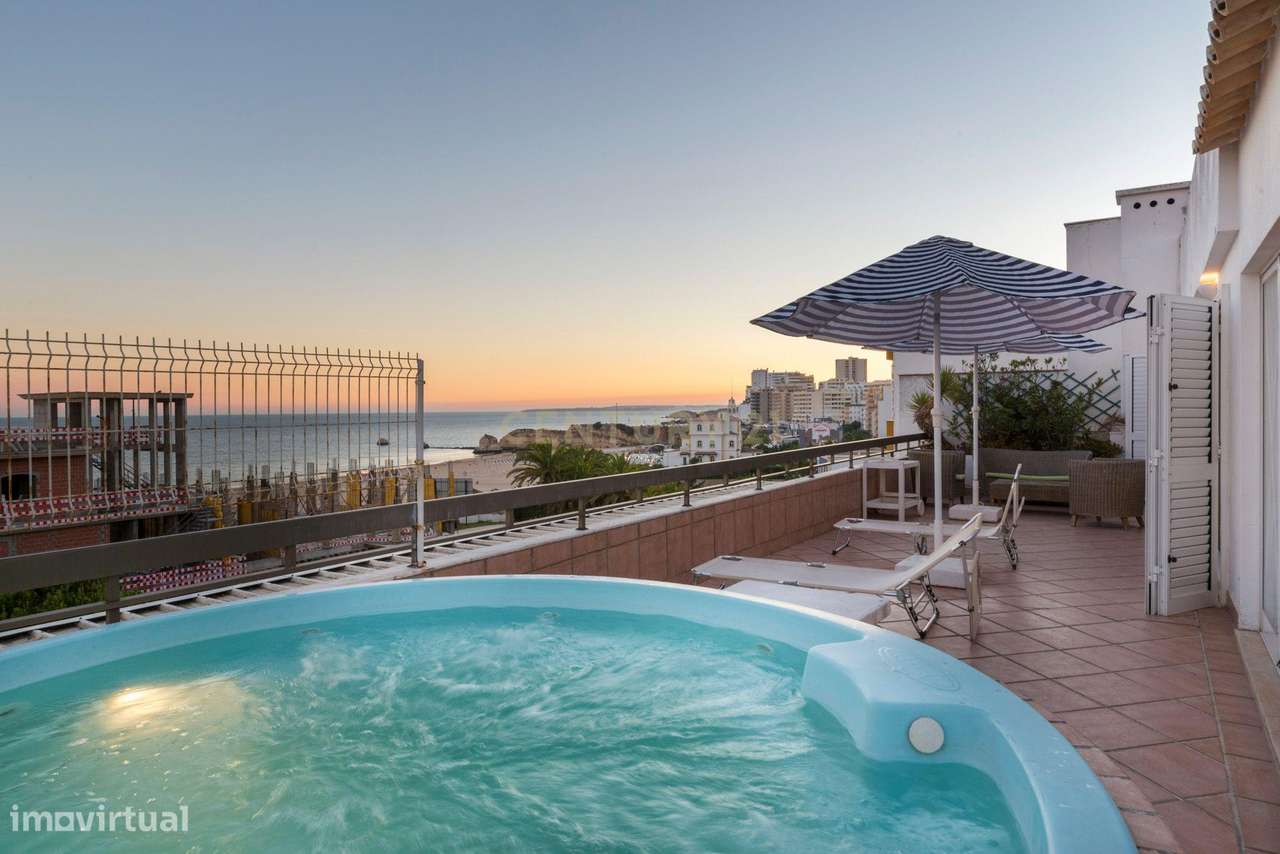 Apartamento T3 com Vista Mar em Portimão, Faro-0