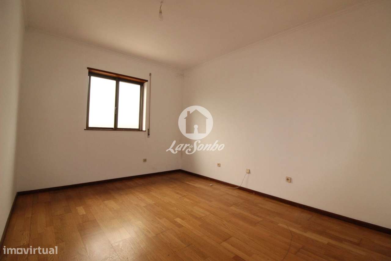 Apartamento T3 Centro da cidade de Fafe - POSSIBILIDADE DE CRÉDITO ... - Grande imagem: 4/12