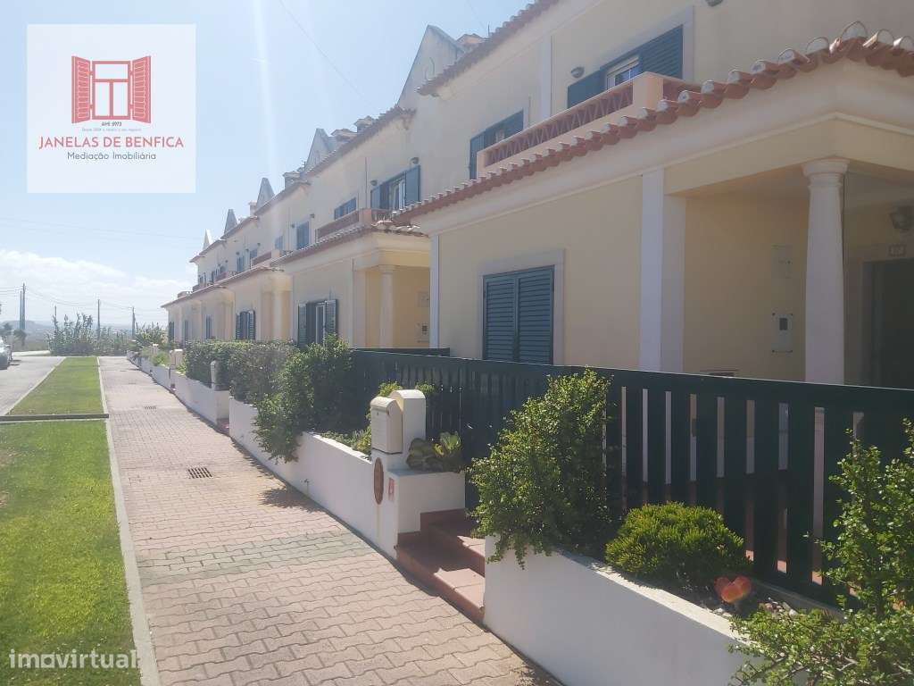 Vivenda V3 em condomínio fechado - Cambelas-9