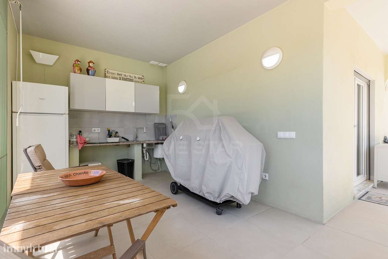 Moradia T4 na Guia -  Charme Algarvio com Total Privacidade - Piscina-35