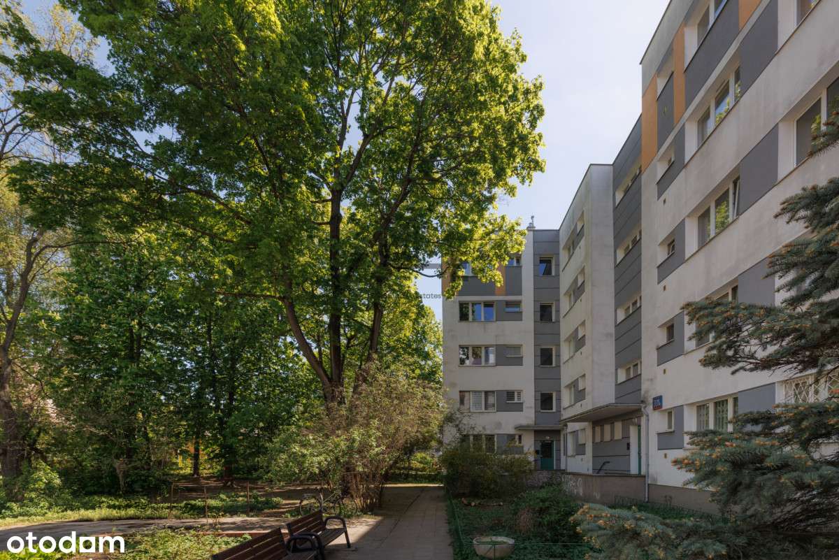 2 pokoje/ Park Skaryszewski/do remontu/jasne-12
