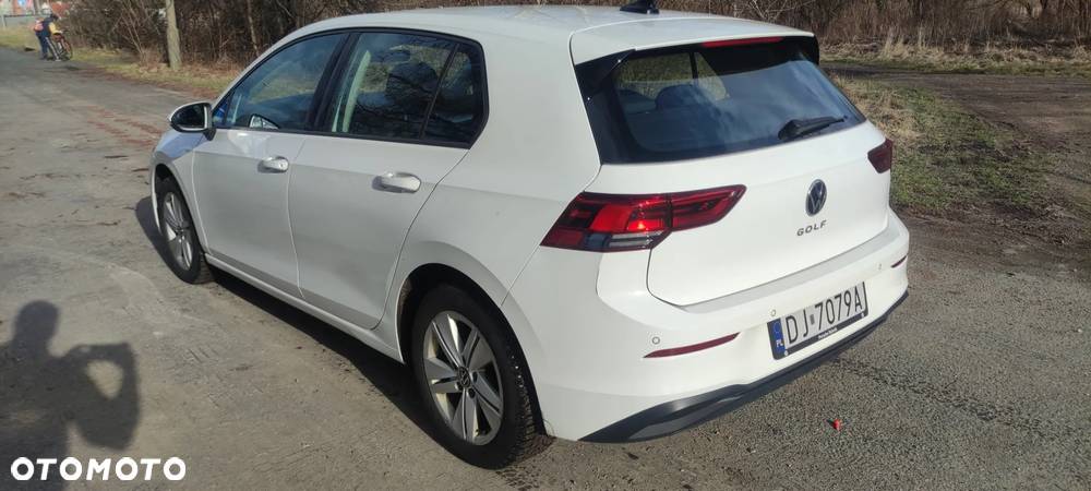 Volkswagen Golf VIII 1.0 TSI - 4