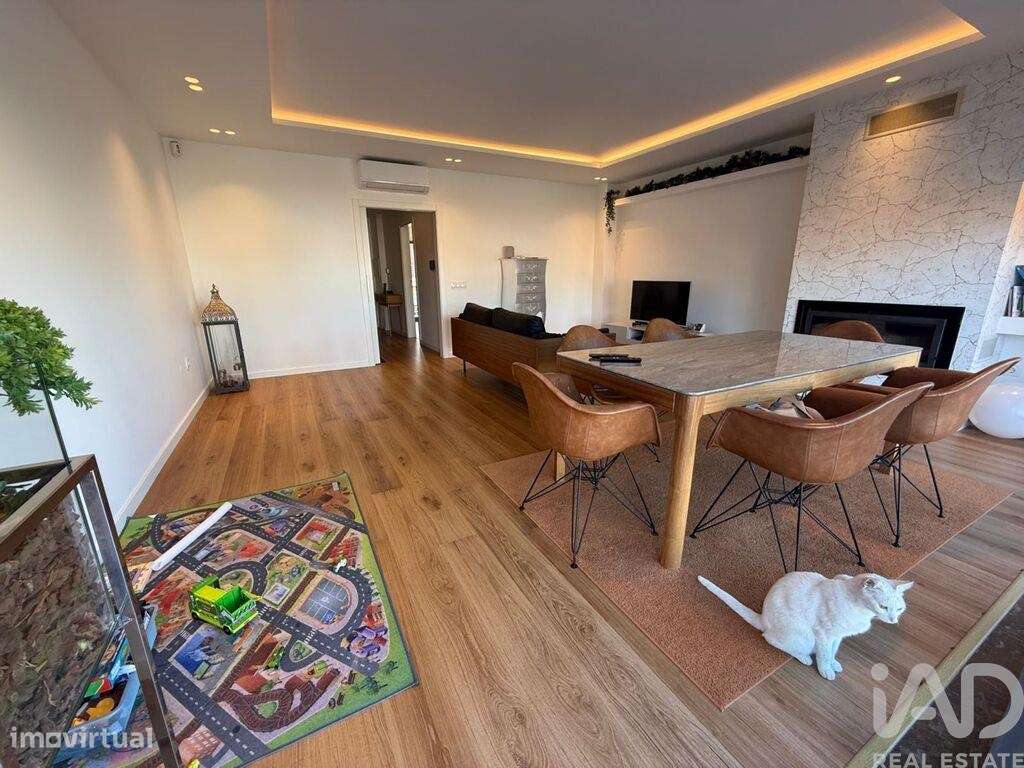 Casa / Villa T3 em Charneca De Caparica E Sobreda de 134,00 m2 - Grande imagem: 5/30