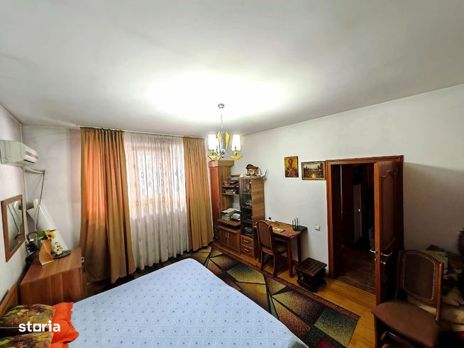 Imobil ideal pentru relocare afacere, zona Medicina Veche.-10