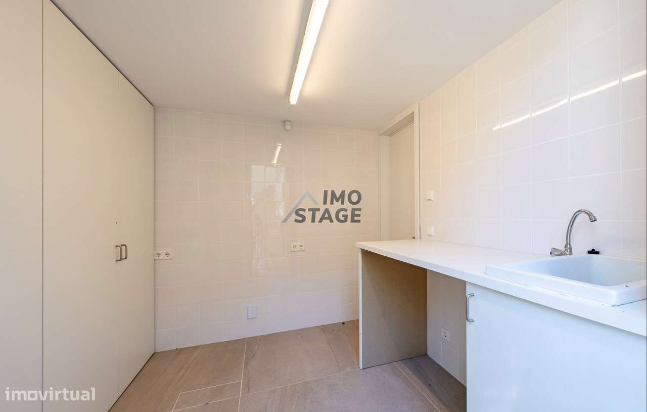 Moradia T3 de Luxo | 4 Pisos | Elevador | Jardim Privativo 195m² | Boa-37