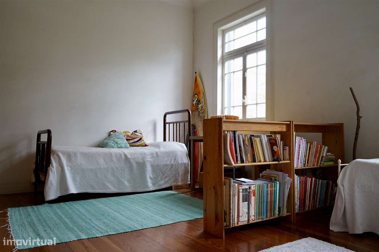 Fantástica moradia num lote de 1360m2-24