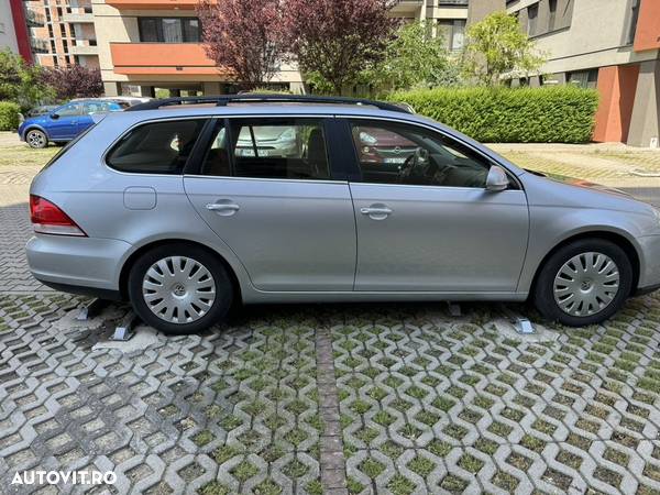 Volkswagen Golf 1.9 TDI BlueMotion Comfortline - 9