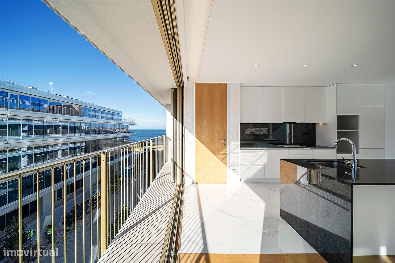 T3 de Luxo em 1ª Linha de Mar e Rio em Gaia - Grande imagem: 3/34