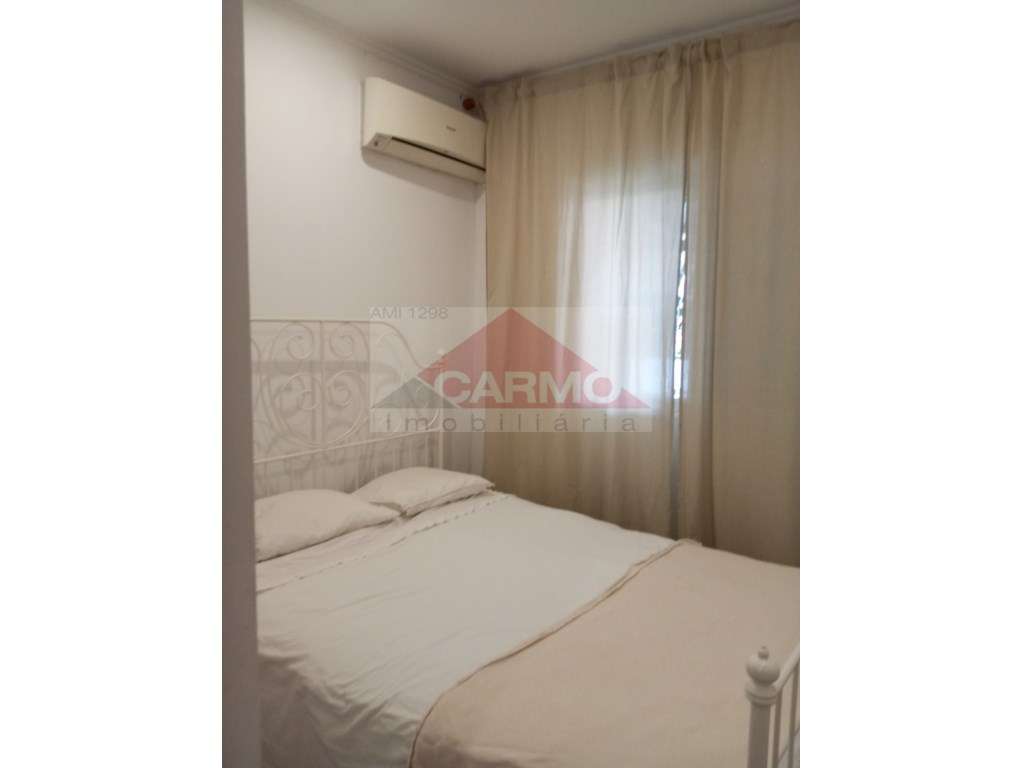 Moradia T3 com anexo e terraço / Alcochete( Marque já a sua visita). - Grande imagem: 5/35