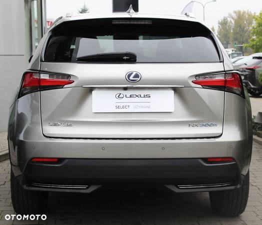 Lexus NX - 8