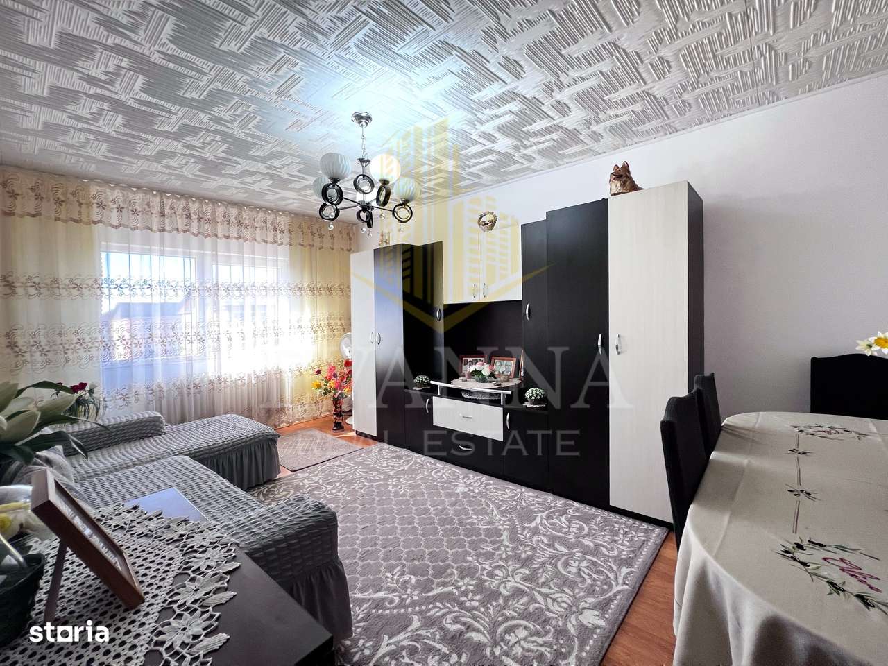 De vanzare 3 camere , decomandat -zona Vasile Alecsandri.-1