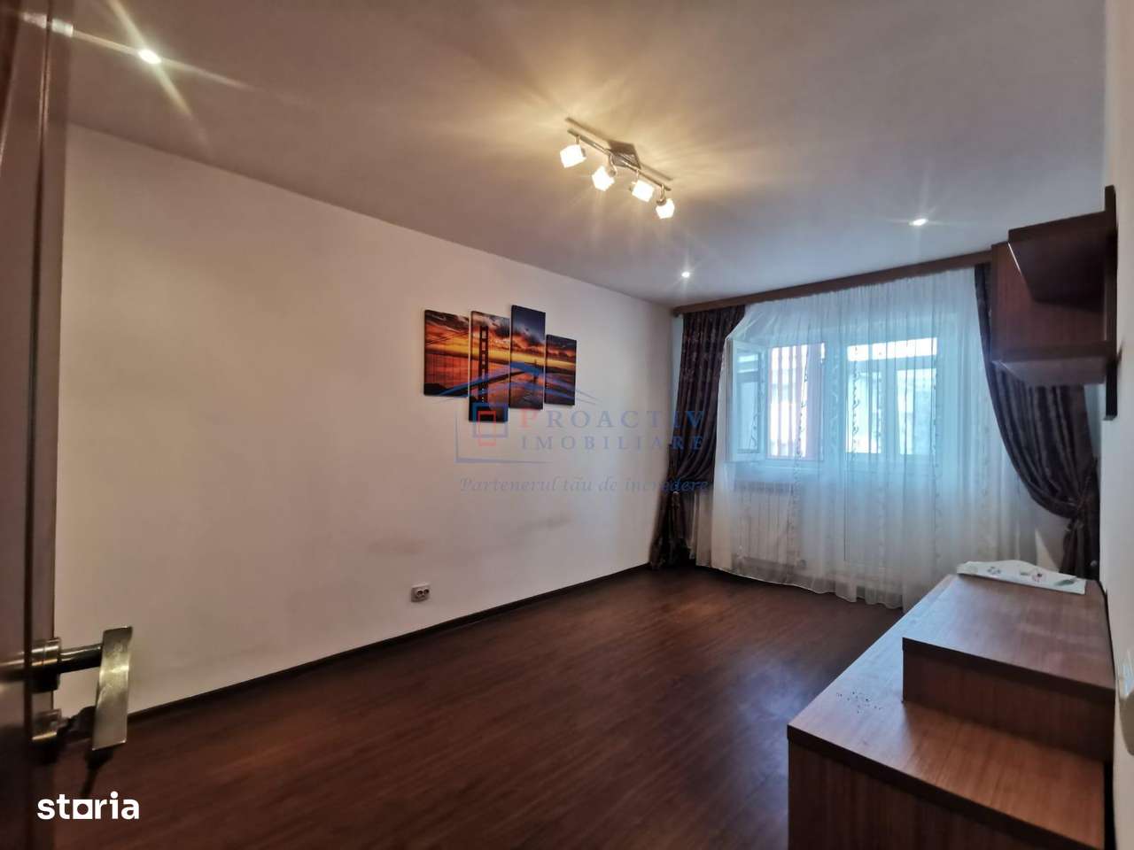 Apartament cu 2 camere, Burdujeni, 2c-7494 - Imagine principală: 3/5