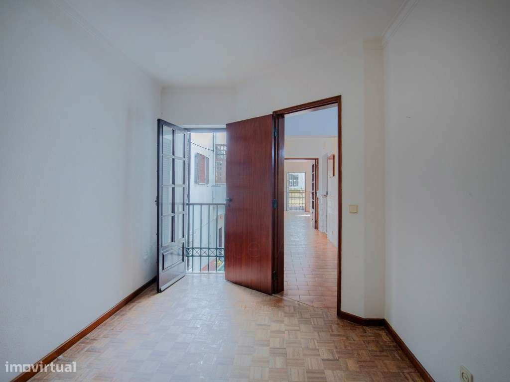 EXCLUSIVO | Apartamento T2 na 2ª Linha da Praia de Sesimbra - Excel...-16