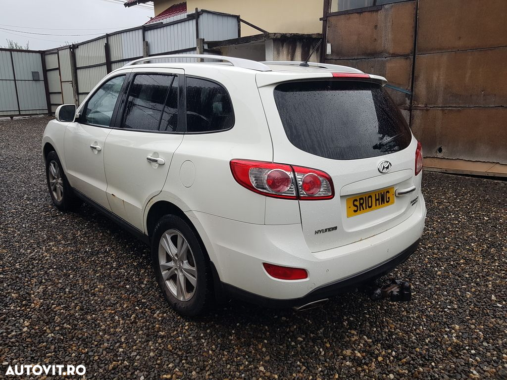 Dezmembrez Hyundai Santa Fe 2 Facelift 2.2 Diesel 2010-2012 - 8