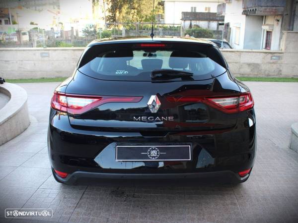 Renault Mégane 1.2 TCE Zen - 5