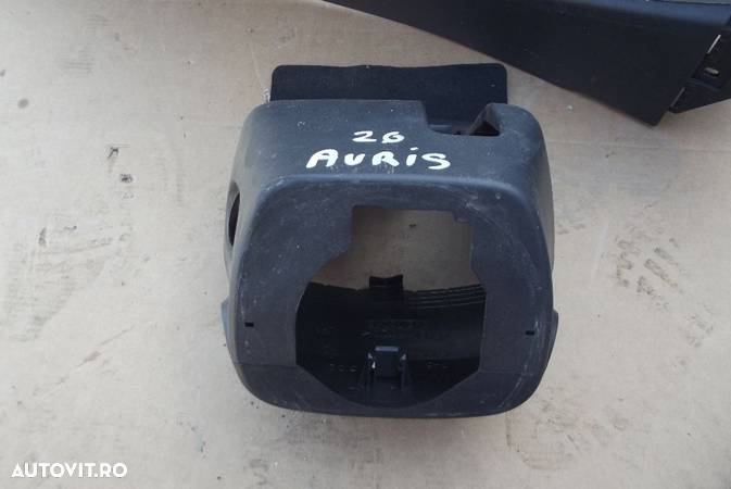 Consola Toyota Auris consola centrala dezmembrez Auris 2006-2012 2.0 - 4