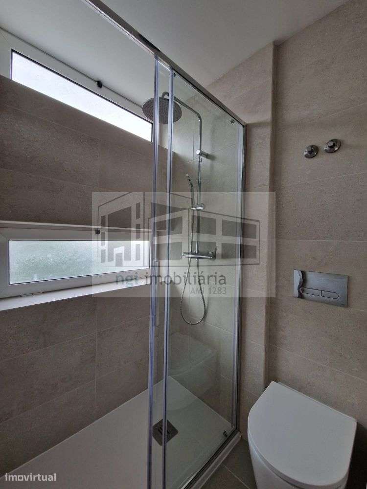 Apartamento T3 - Encarnação - Lisboa-17