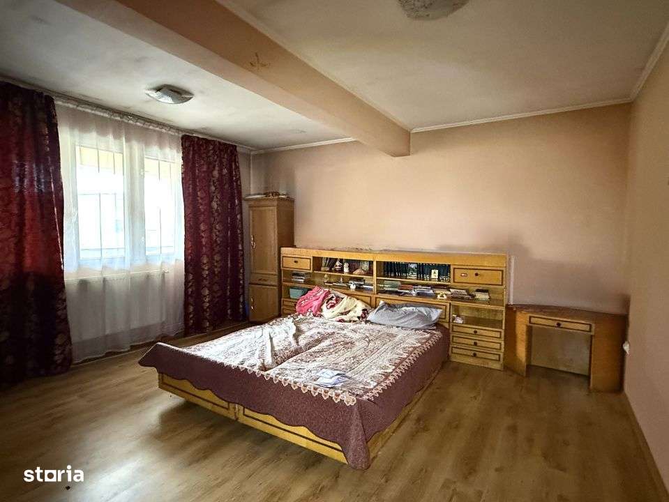 Pret REDUS | Casa solida pe colt, 240 mpu, terasa si curte | Pantelimo-6