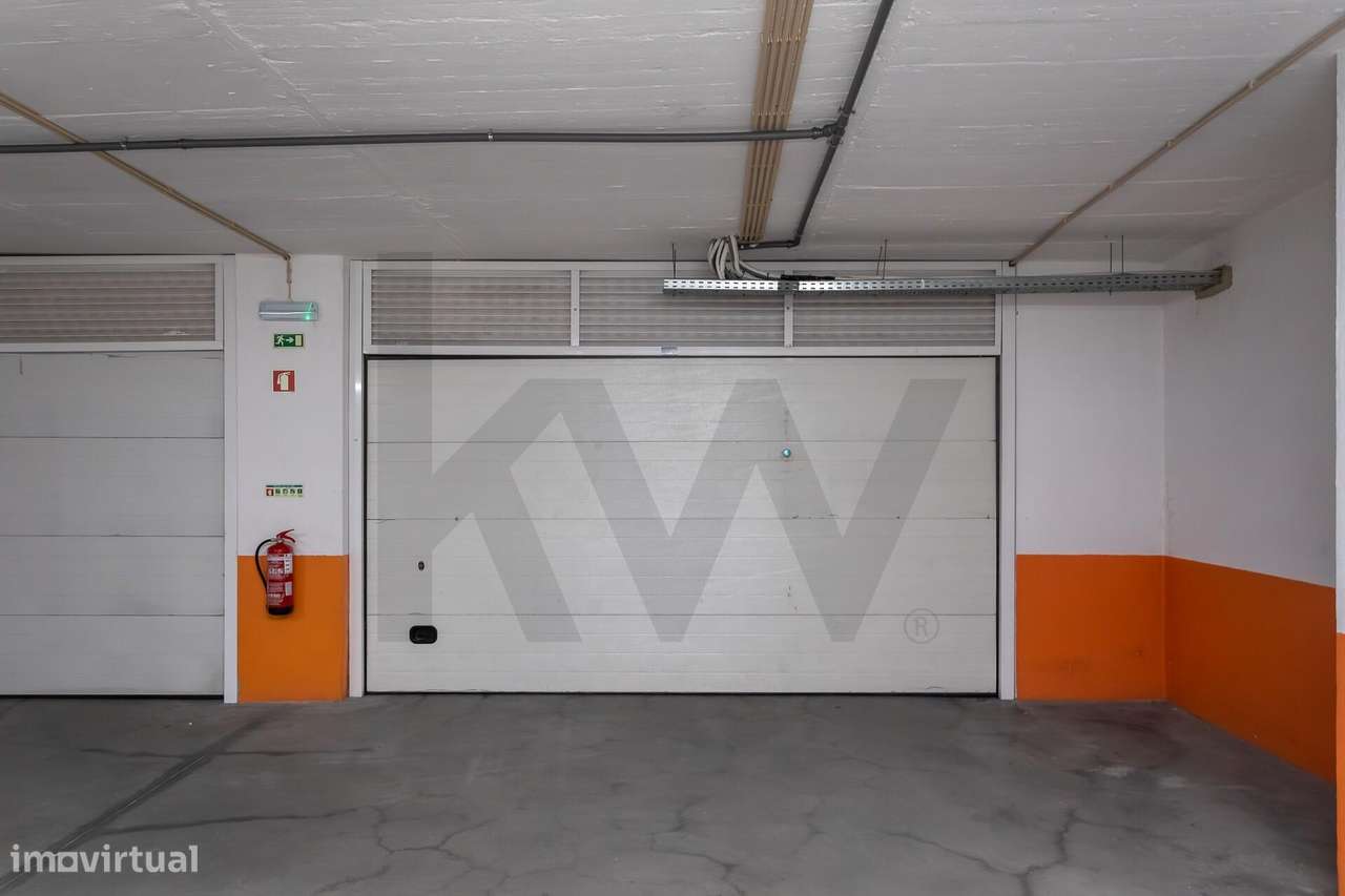 T3 com duas suites e dois lugares de garagem (Box) | Terraços do Marqu-44