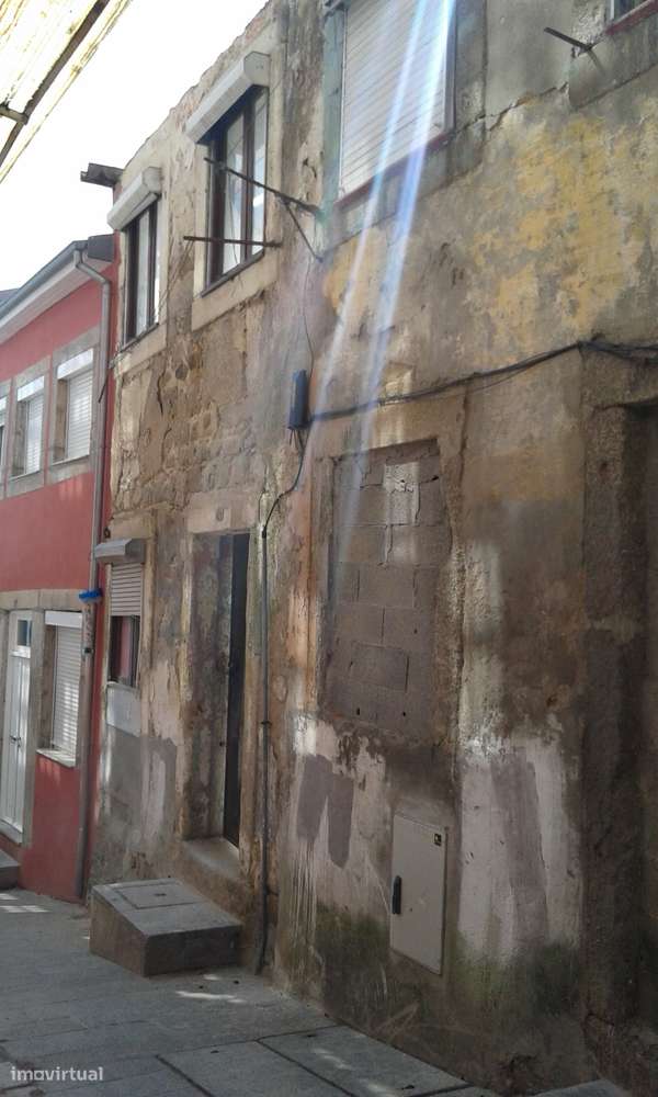 Moradia Ruina - Baixa Porto - Grande imagem: 2/6