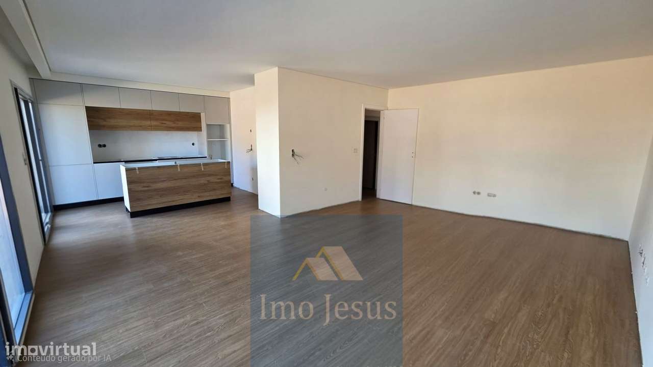 Moradia Terrêa 4 Frentes em Pedroso-5