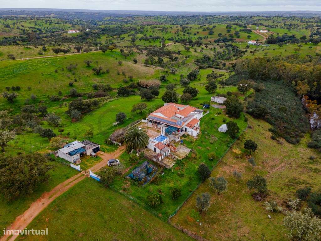 Quinta em Serpa com quatro quartos excelente oportunidade para ter ... - Grande imagem: 4/30