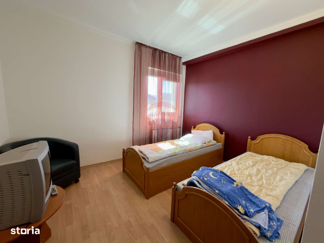 Casă / Vilă 8 camare cartier Beverly Hills Sanmartin-10