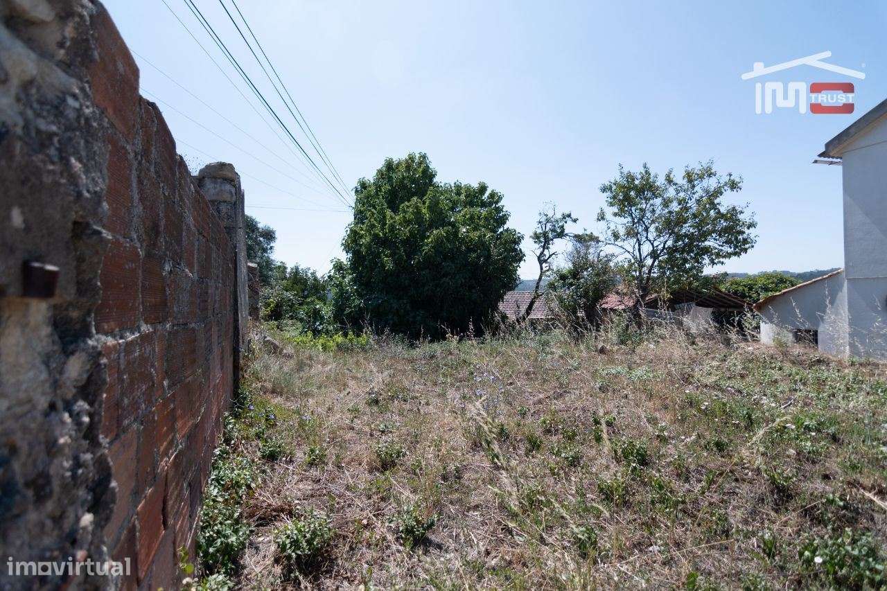 Moradia em ruina - Grande imagem: 5/8