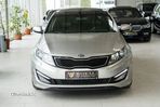 Kia Optima 2.0 CVVT Hybrid Spirit - 9