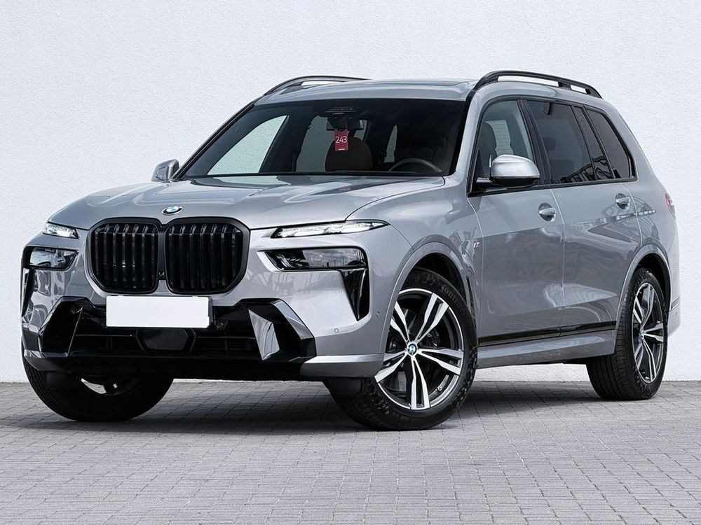 BMW X7 Xdrive40D MHEV M Sport Sport 2026 — zdjęcie 1