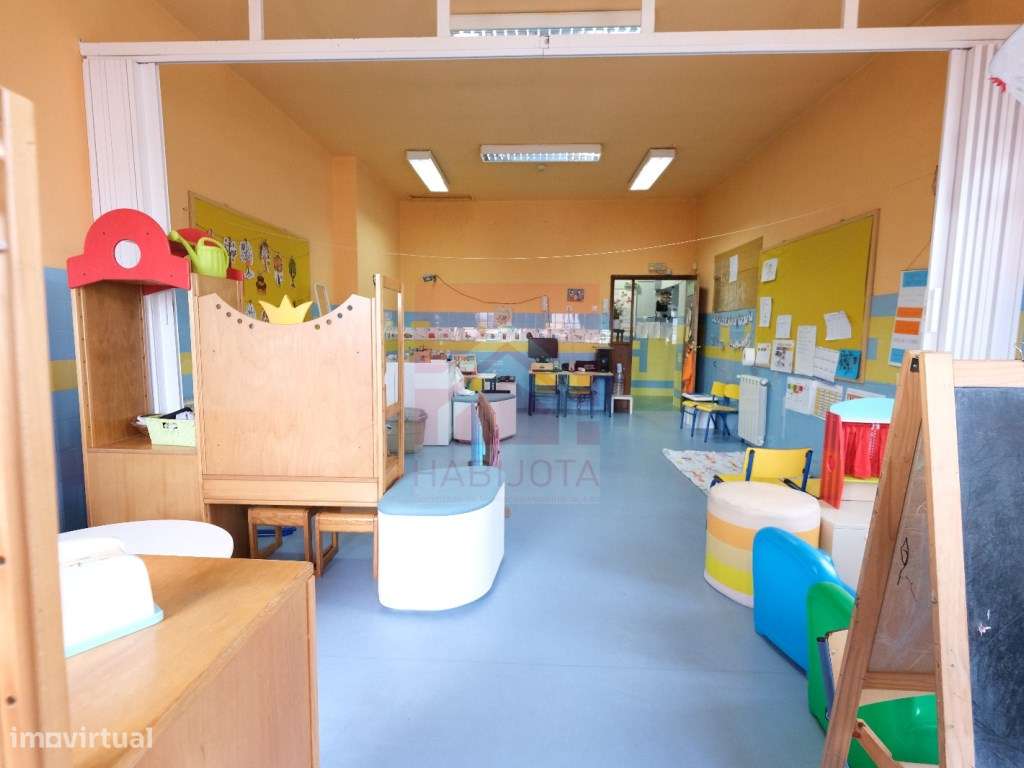 Prédio em Rio Tinto - Próximo à estação da CP e Metro da Campaínha-17