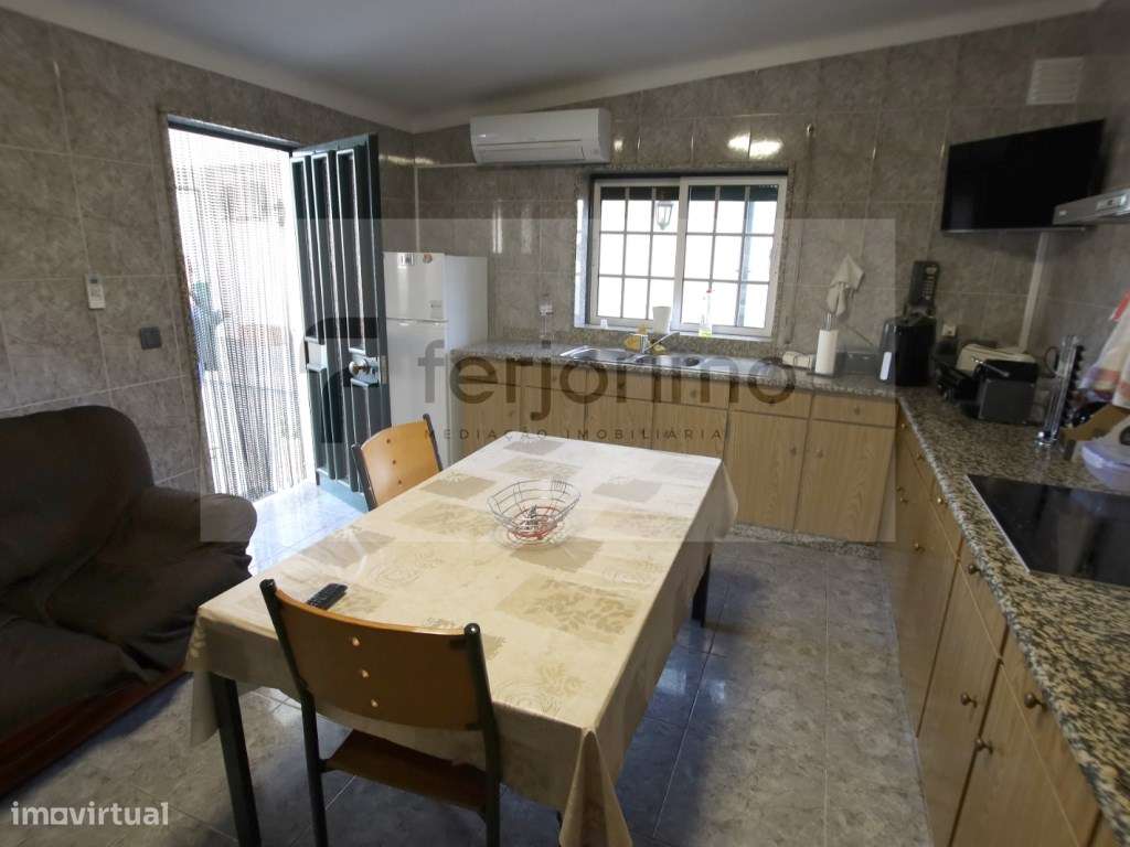 Espetacular Moradia Isolada T4-48