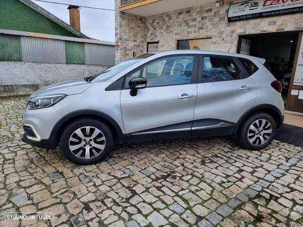 Renault Captur 1.5 dCi Exclusive - 4