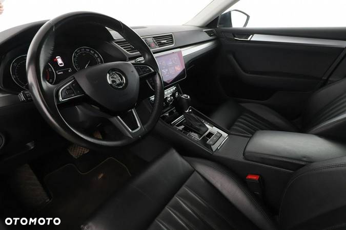 Skoda Superb - 13