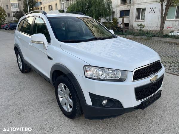 Chevrolet Captiva 2.2 Diesel 2WD LT+ - 2