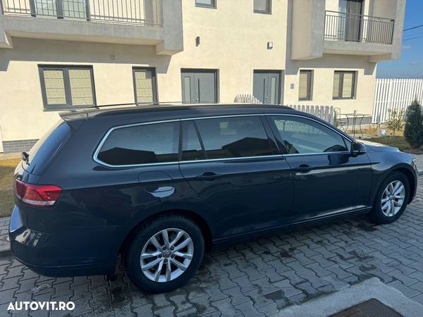 Volkswagen Passat Variant 2.0 TDI DSG Comfortline - 6