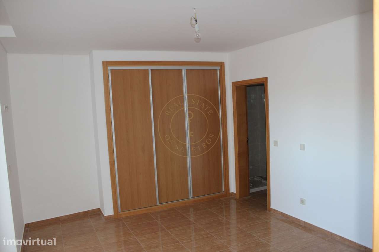 Apartamento T3 Parada de Cima-21
