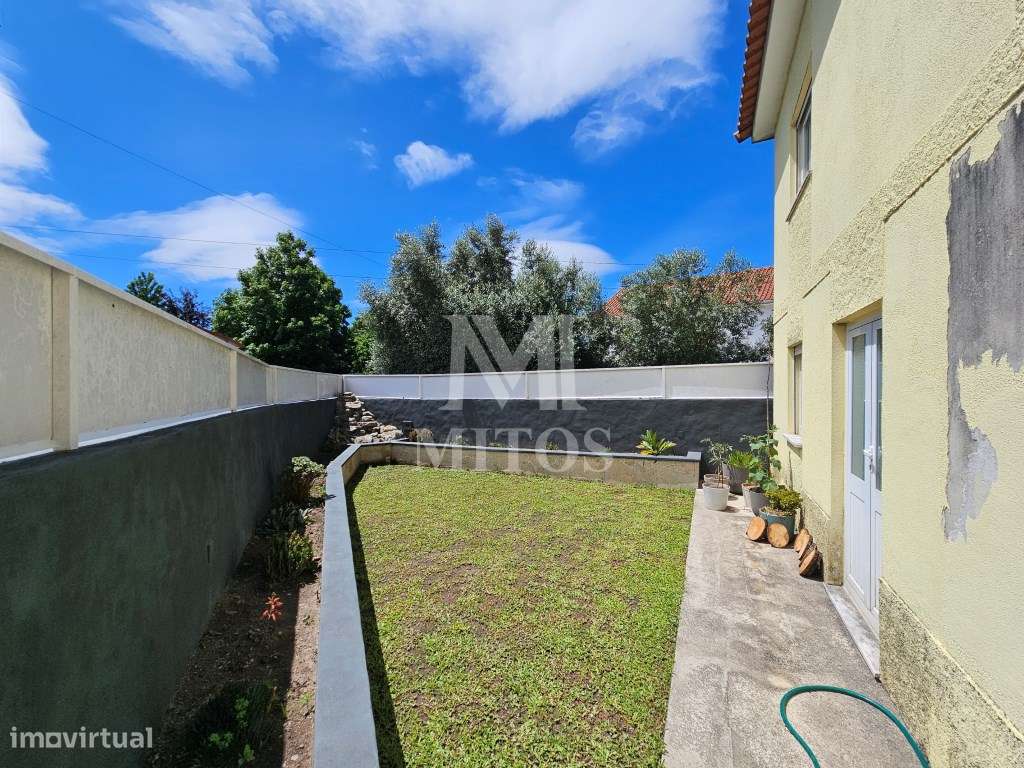 Moradia T3 para venda em Samonde-7
